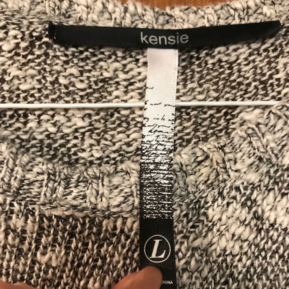 Mixed Fabric Sweater - Picture 3 of 3