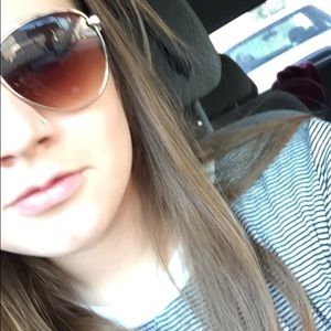 Meet your Posher, Taylor