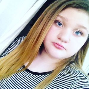 Meet your Posher, Nadine