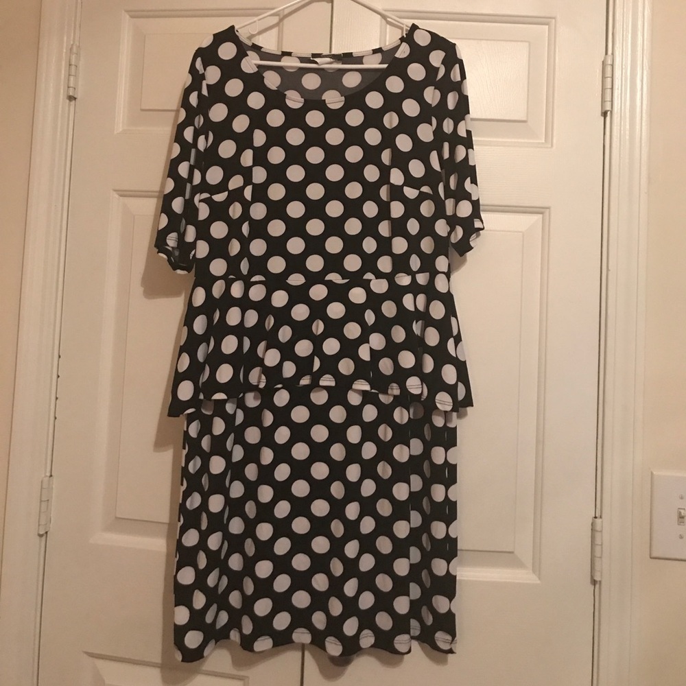 Sexy Polkadots peplum career dress