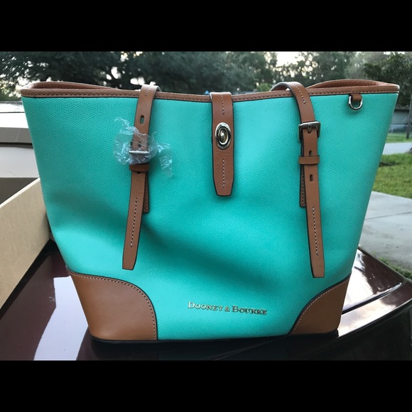 Dooney & Bourke shoulder bag - Picture 1 of 4