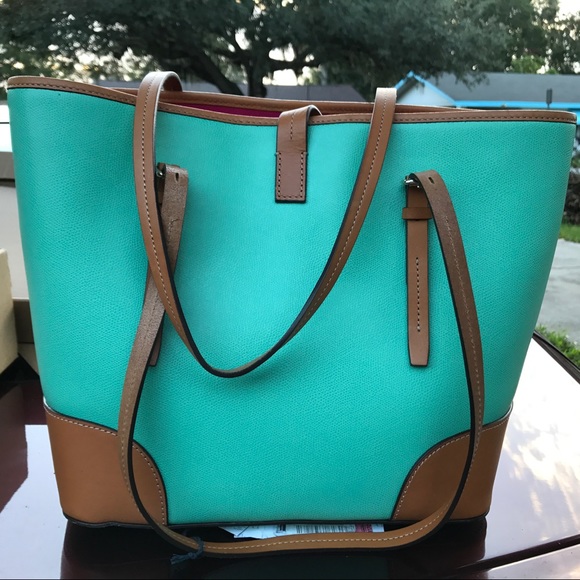 Dooney & Bourke shoulder bag - Picture 3 of 4