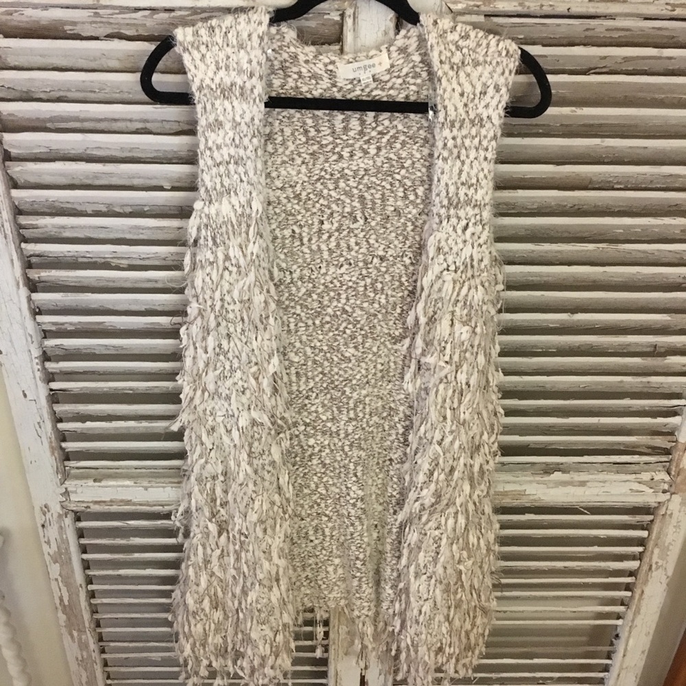 Umgee long shaggy vest.Excellent condition! XL/1XL