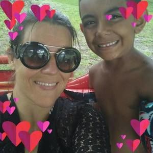 Meet your Posher, Deanna