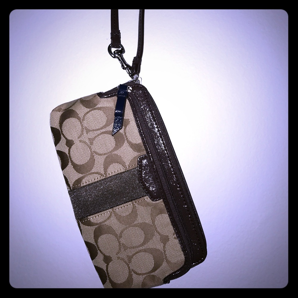 Coach wristlet