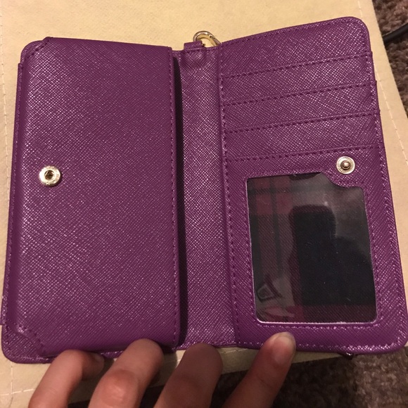 iPhone Wallet Wristlet - Picture 2 of 4