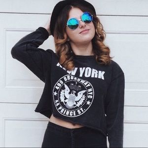 Brandy Melville cropped
