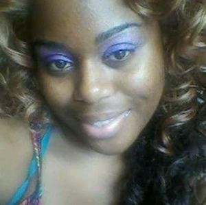 Meet your Posher, Nasheka
