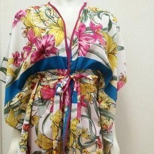 Multicolor shoal one size