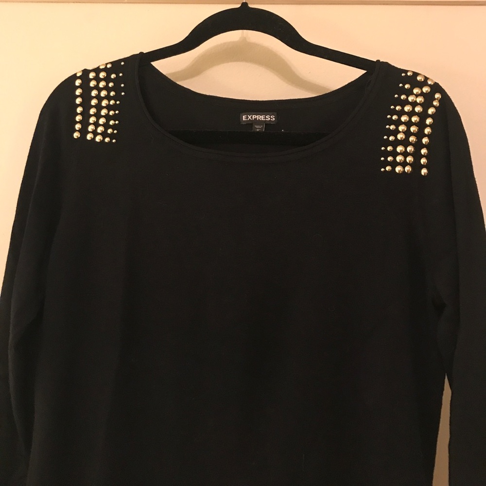 Like To Add A Little Edge To Your Style? - image 3