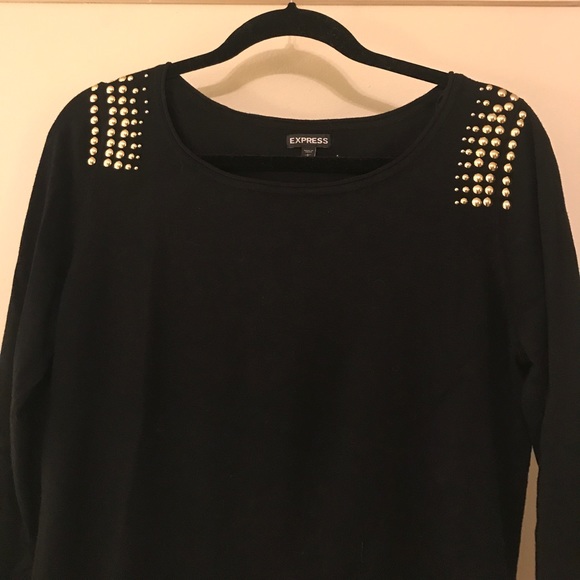 Like to add a little edge to your style? - Picture 3 of 3