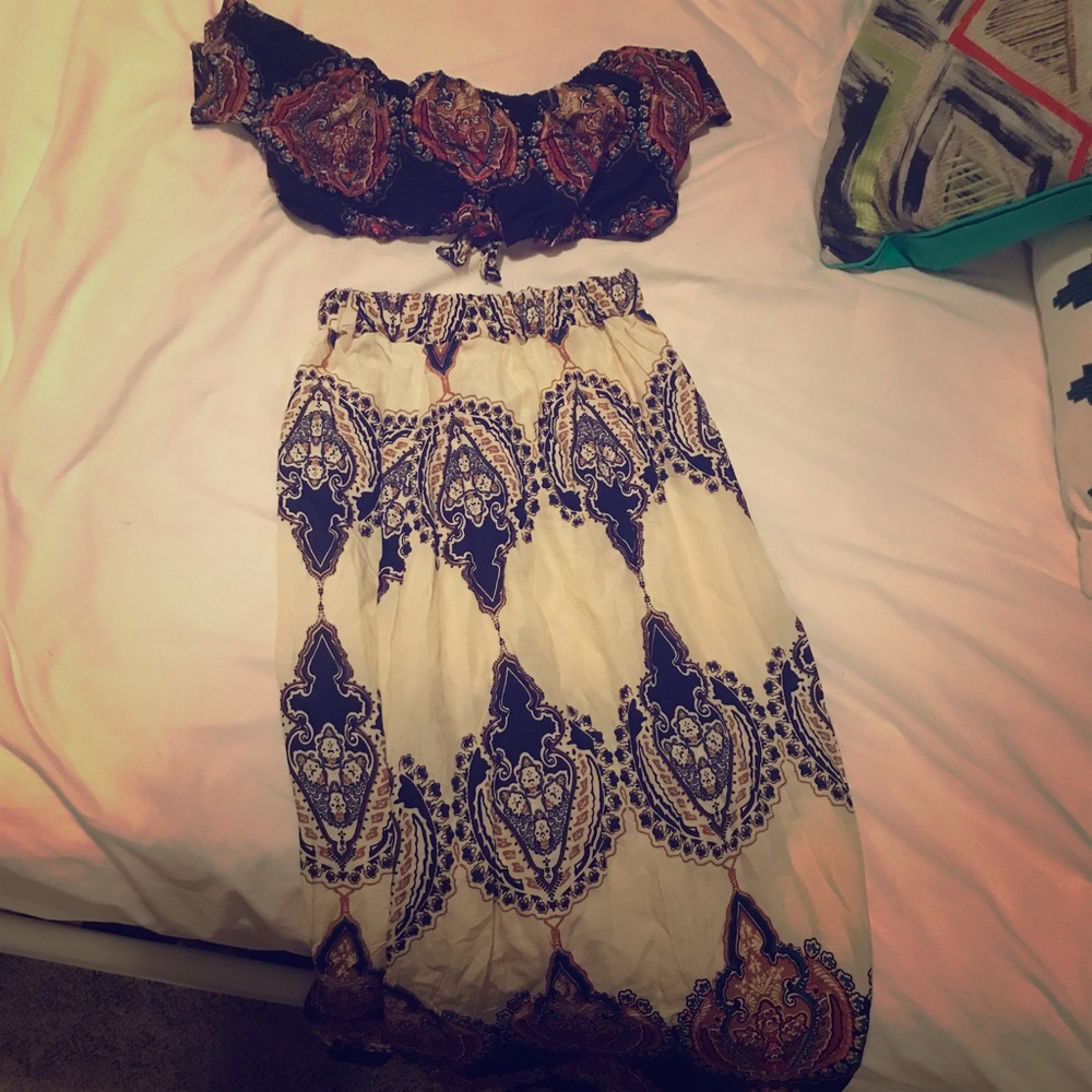 Matching skirt set