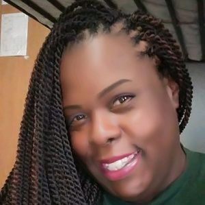 Meet your Posher, Angela