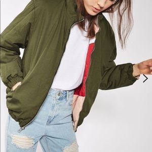 Reversible retro puffer jacket