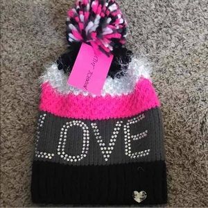 Betsey Johnson love beanie Betsey Johnson love beanie
