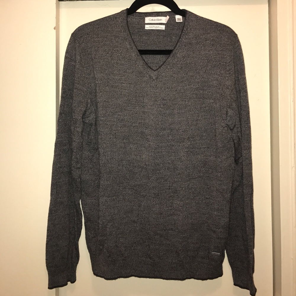 Calvin Klein Extra Fine Merino Wool Vneck Sweater