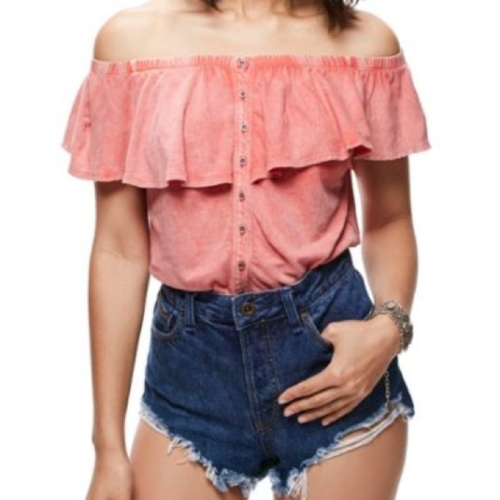 FREE PEOPLE off the shoulder ruffle shirt