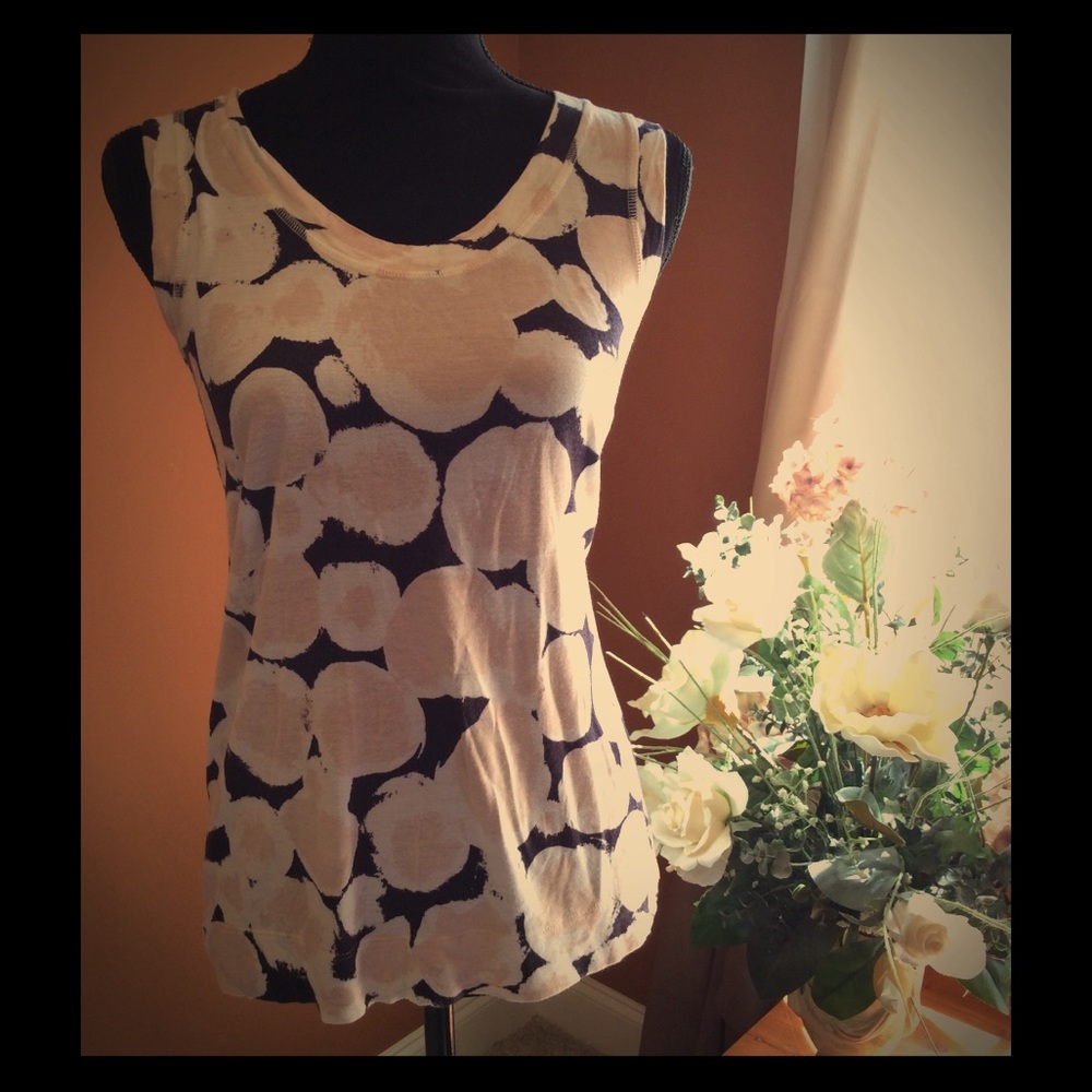 🌷Vera Wang Top🌷