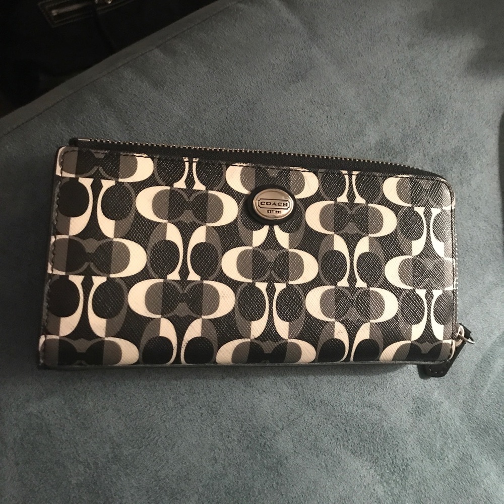 Coach zip closure wallet