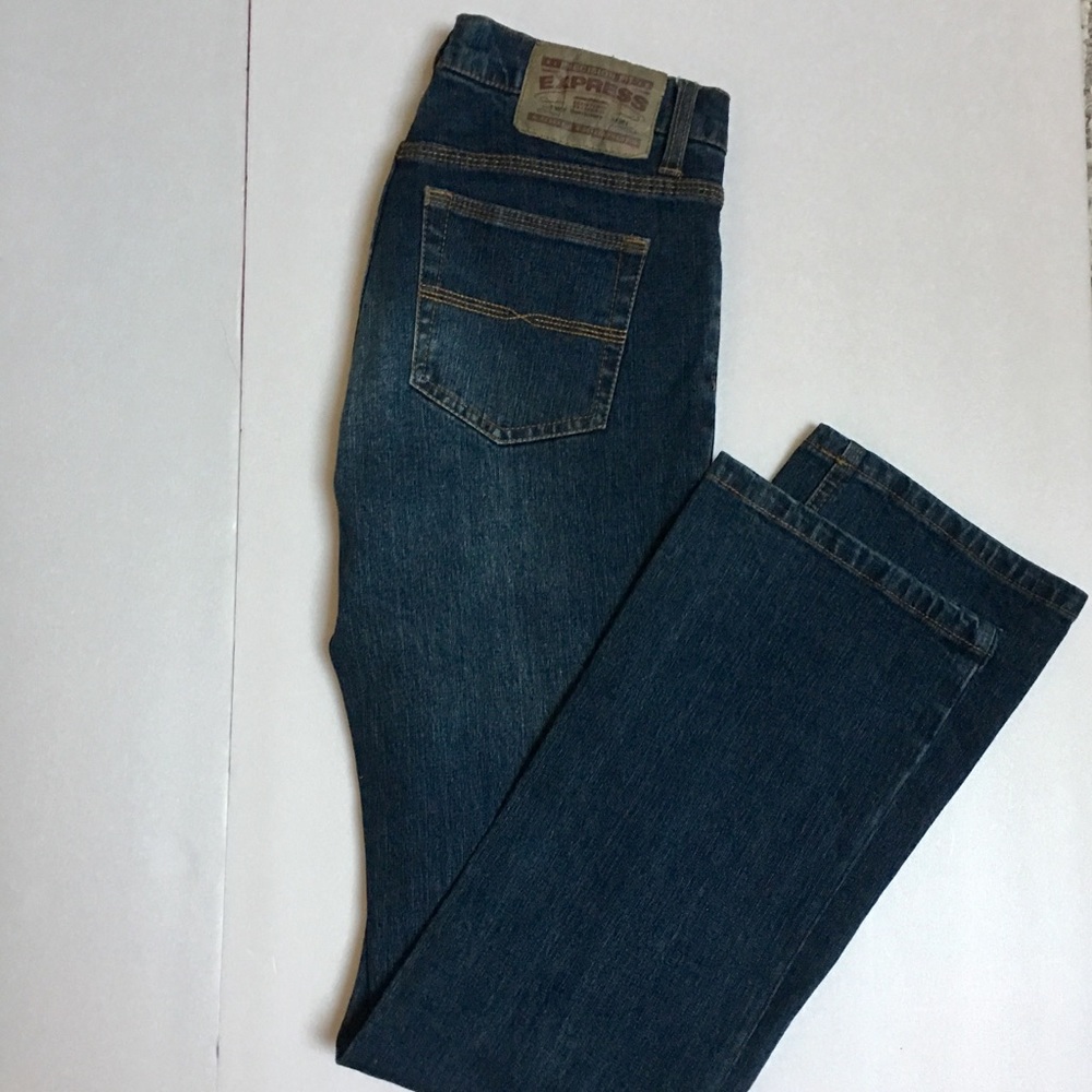 Express Jeans . Size 4R  . Gently loved