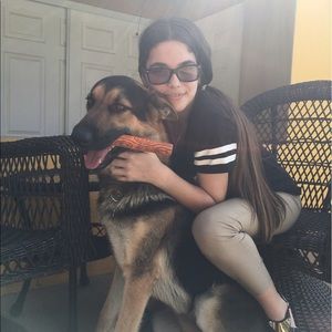 Meet your Posher, Ameli