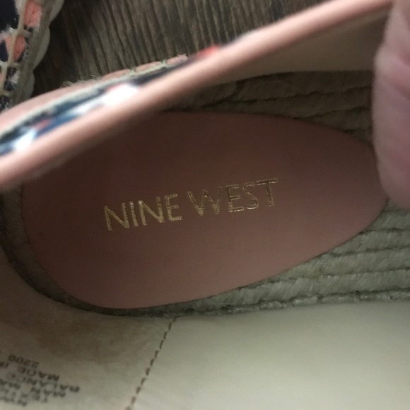 Espadrilles - Picture 4 of 5