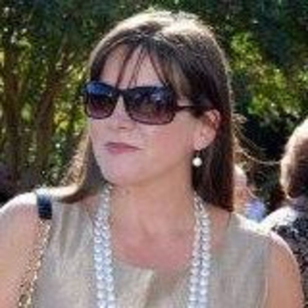 Meet your Posher, Leigh