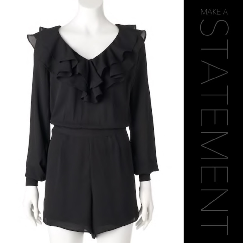 Jennifer Lopez Ruffle Romper - Picture 2 of 7