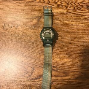 G SHOCK watch for men ; Casio dw9500