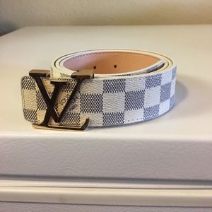 Louis Vuitton belt
