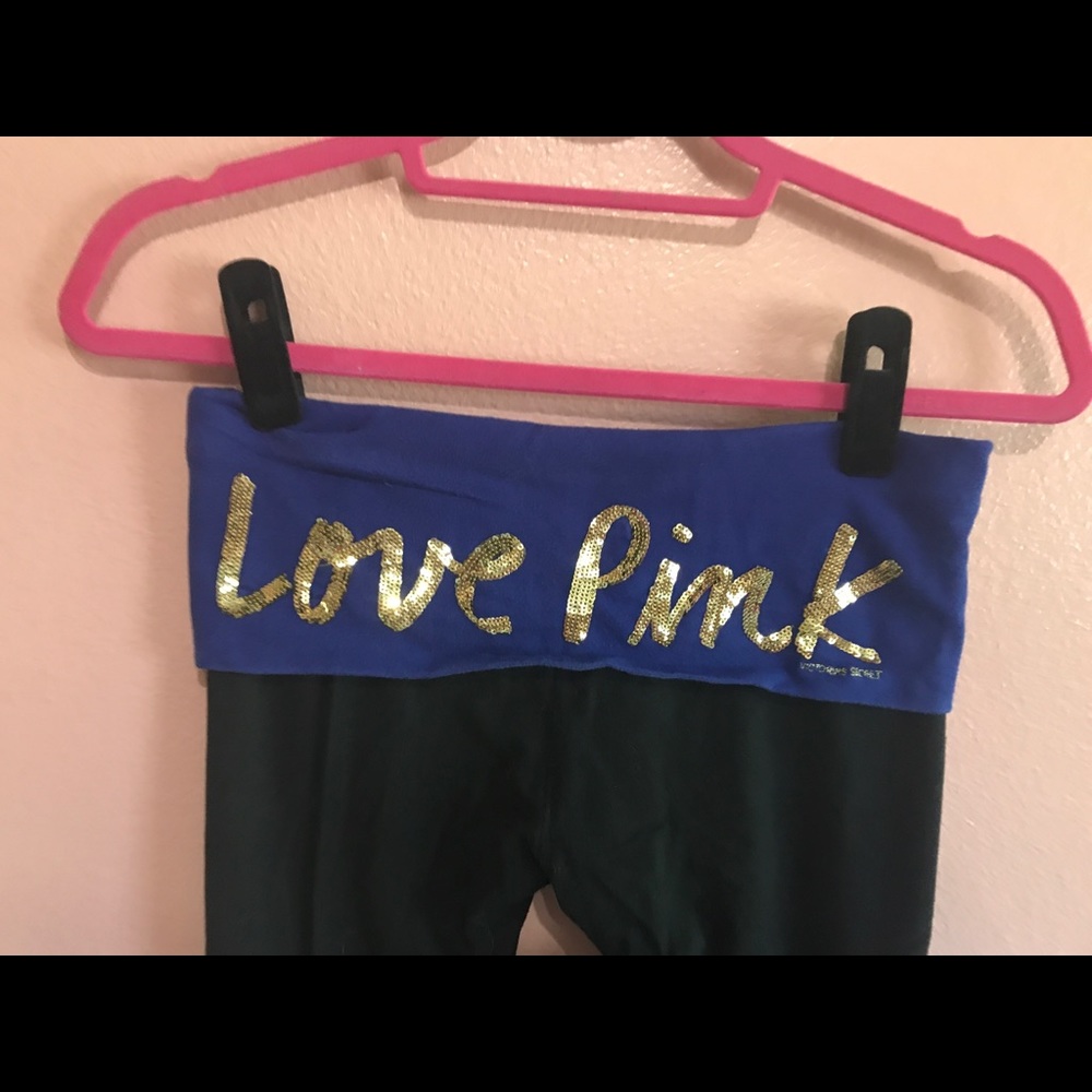 VS PINK YOGA