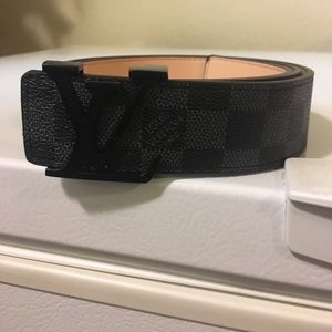 Louis Vuitton belt