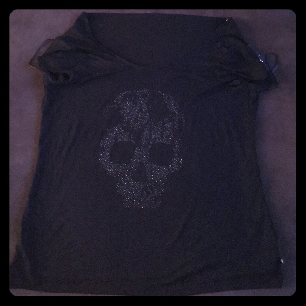 Rock& Republic Black Skull Short Sleeve Tee