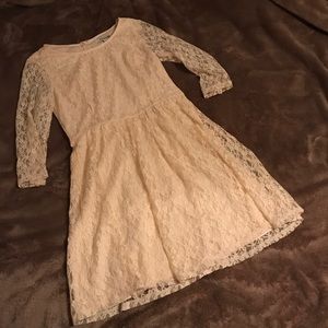 Cream Lace 3/4 sleeve dress