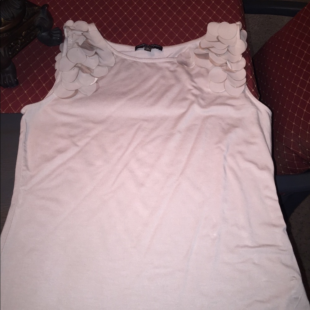 Short sleeve top
