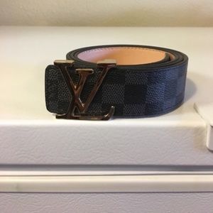 Louis Vuitton belt