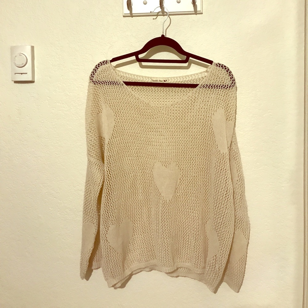 Lightweight heart sweater
