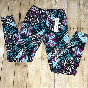 MULTICOLORED (PLUS SIZE) LEGGINGS