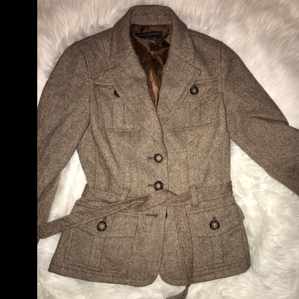 Banana republic brown tweed coat. SZ 2