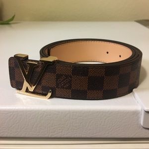 Louis Vuitton belt