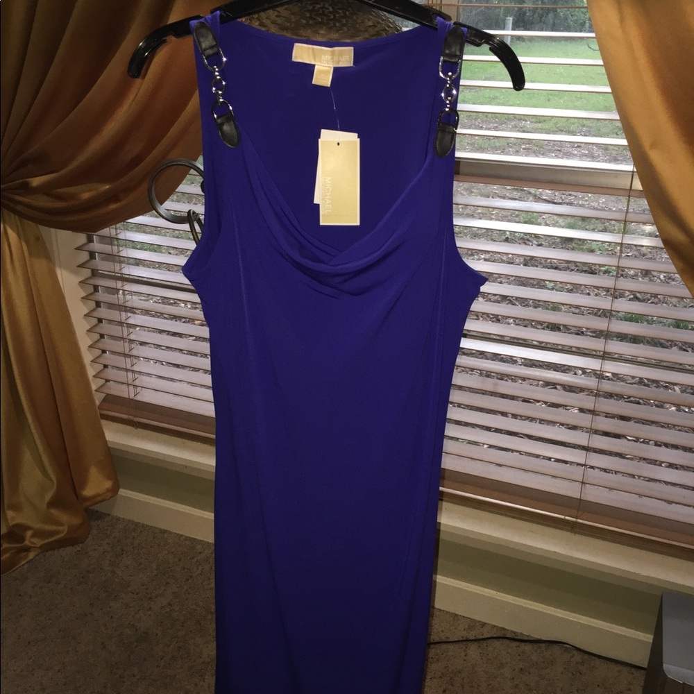 MK sleeves dress