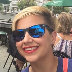 Meet your Posher, Sarah