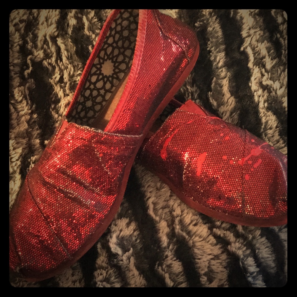 Sparkly Red Toms