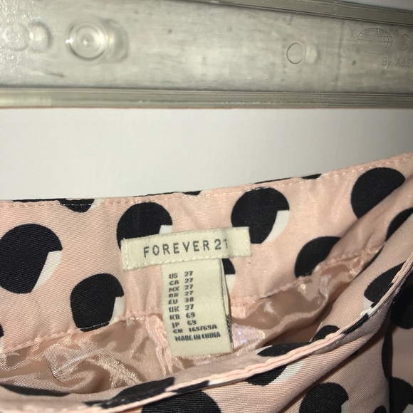 NWT Forever 21 mini skirt - so cute! - Picture 7 of 8