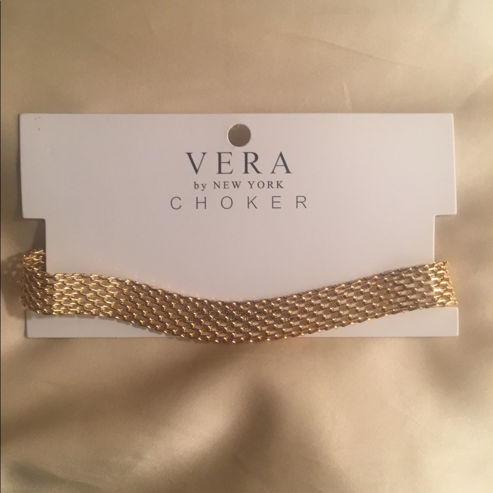 Gold chocker