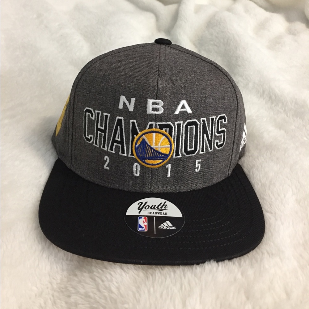 Golden State Warriors NBA champions hat youth size