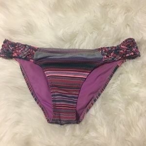 Roxy pattern bikini bottoms