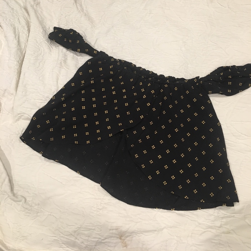 Flynn Skye crop top
