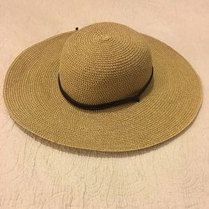 Women's Beach hat