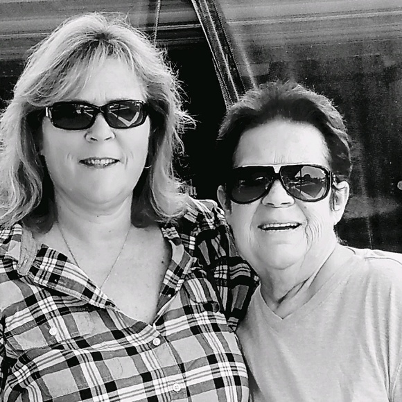 Meet your Posher, Wanda - Picture 1 of 1